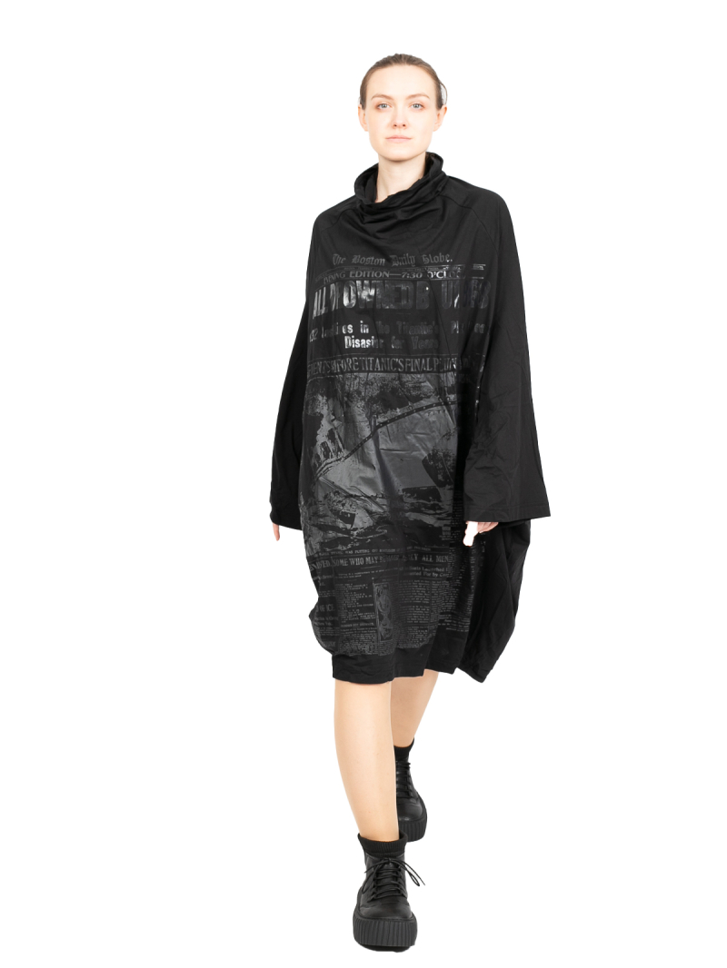 Rundholz DIP - ShirtKleid mit weiten Ärmeln und Ton-in-Ton Print Oversize Black Print - 2242300905