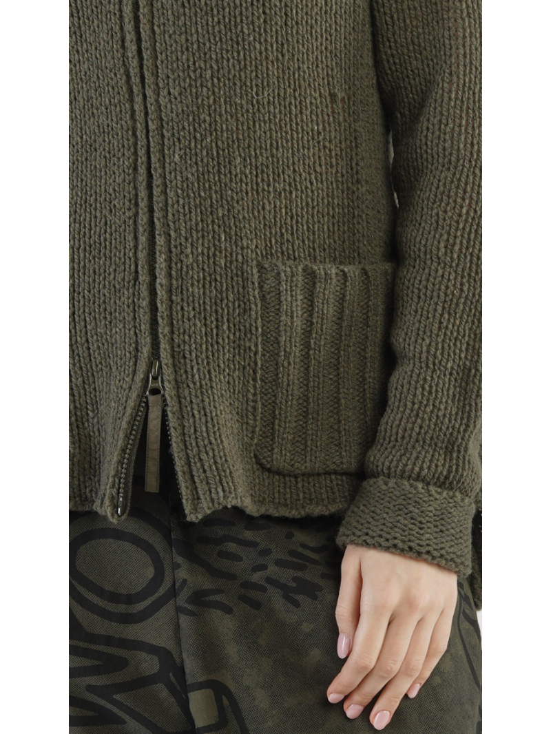 Rundholz Black Label - Taillierte Strickjacke mit Taschen in Ripp jungle - 2243627104