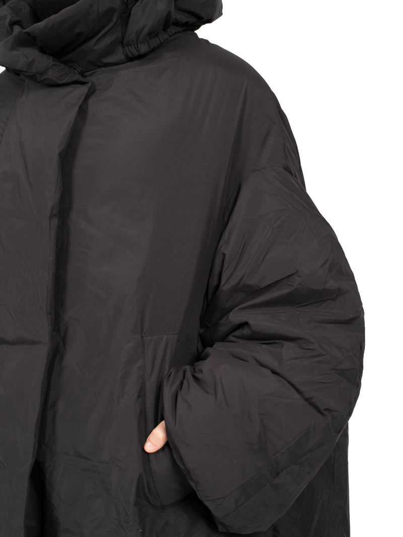 Rundholz DIP - Пуховик с широкими рукавами и капюшоном Черный - 2242001204